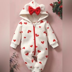 Hooded Heart Jumpsuit (12-18mo)
